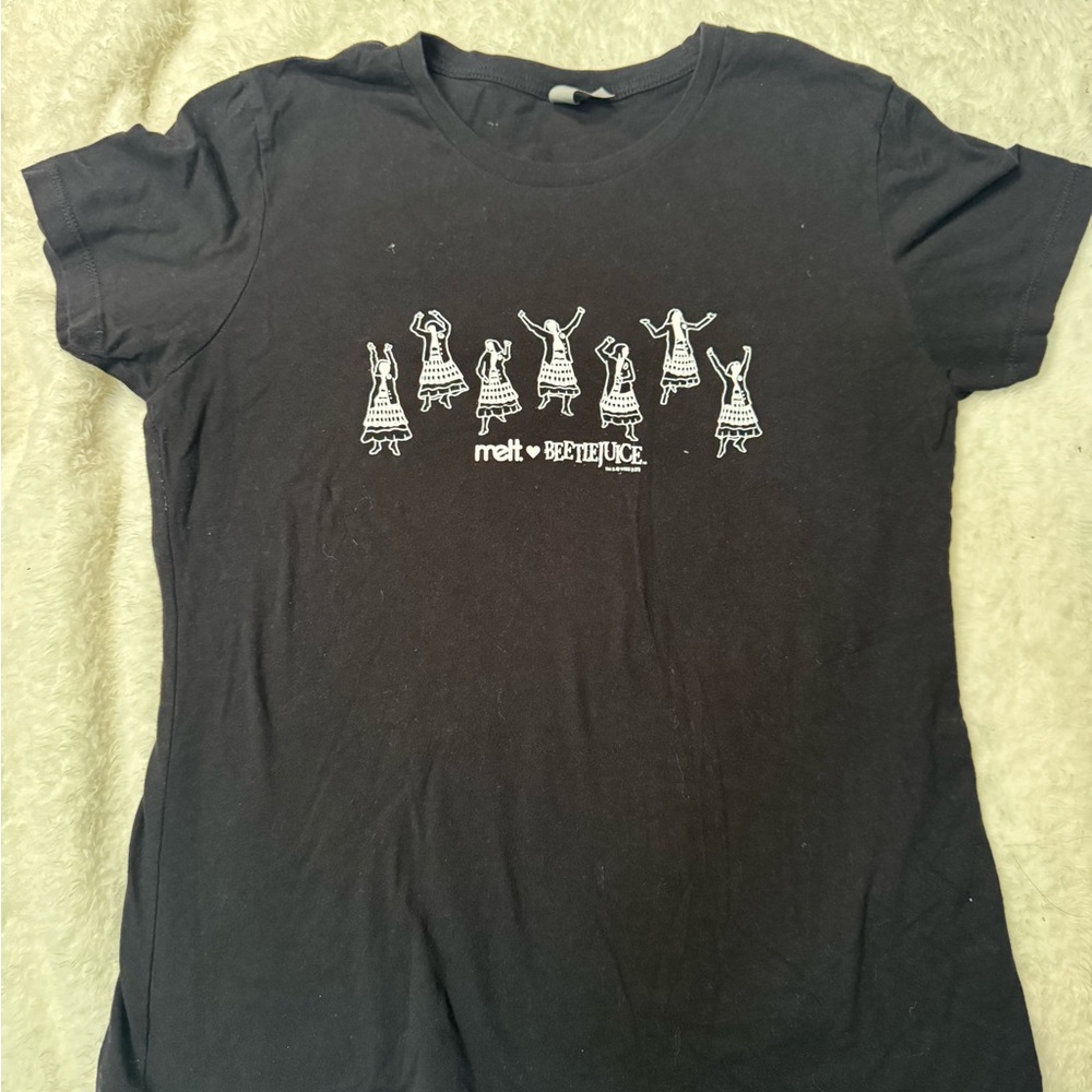 Melt Cosmetics  Graphic Tee